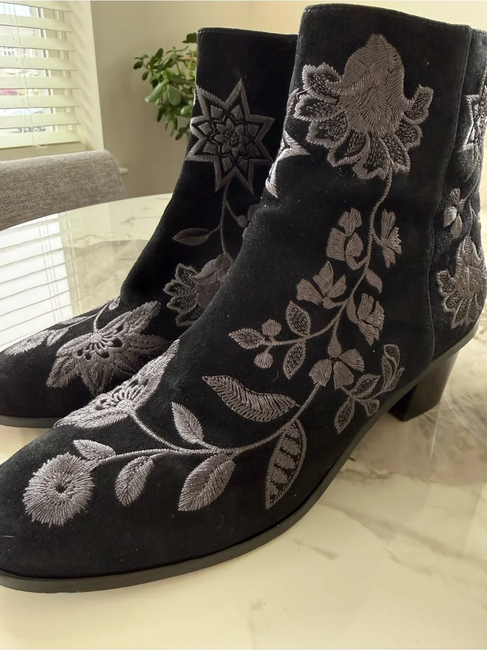 Johnny Was Black Suede Ankle Boots with Silver-Gray Floral Embroidery - Picture 5 of 9